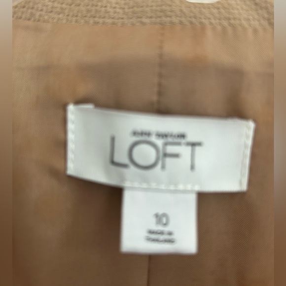 Ann Taylor LOFT Blazer - Picture 3 of 4